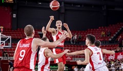Mladi hrvatski košarkaši u drugom kolu skupine upisali pobjedu protiv Crne Gore