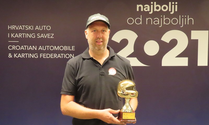 Na Automotodromu Grobnik uručena priznanja: Maru Franiću Zlatna kaciga