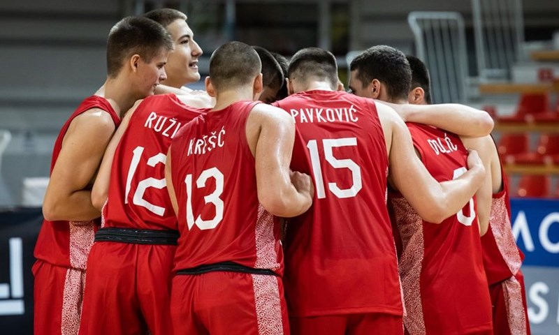 Hrvatska kadetska košarkaška reprezentacija od minus 21 do pobjede protiv Srbije