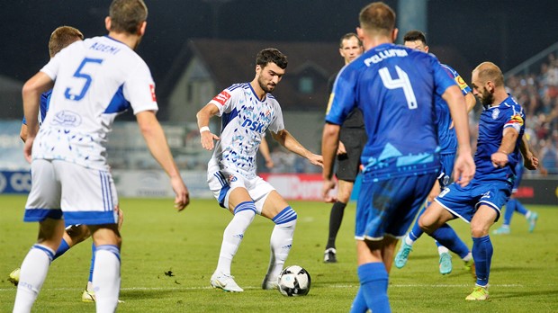 Dinamo se riješio Mahira Emrelija i pustio ga u Tursku, na posudbama i Štefulj i Milić