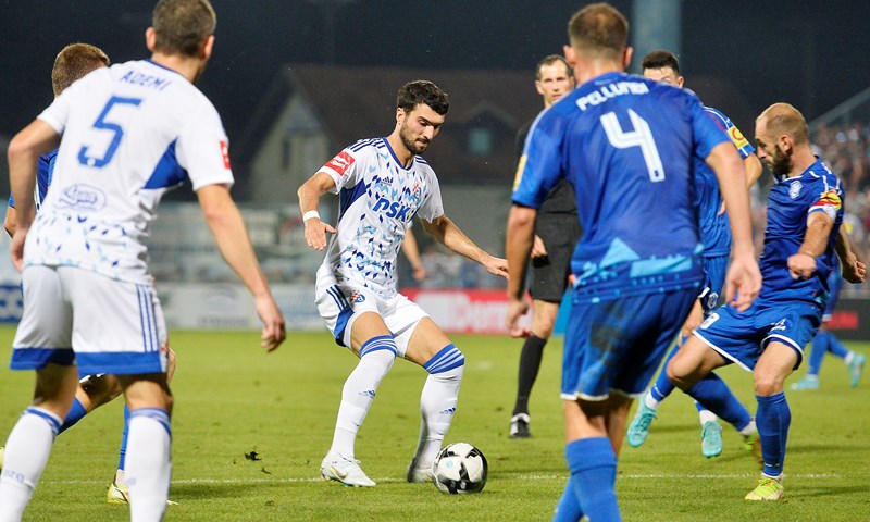 Dinamo se riješio Mahira Emrelija i pustio ga u Tursku, na posudbama i Štefulj i Milić