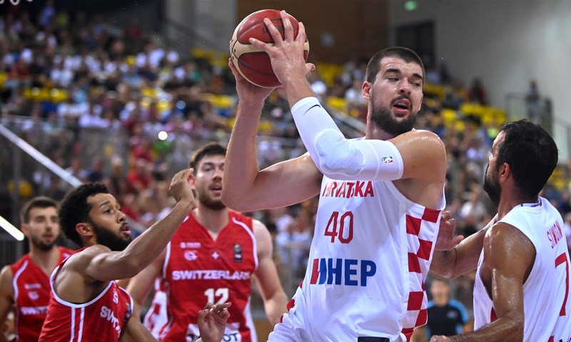 Solidan nastup Ivice Zupca u porazu Clippersa, John Wall sve bolji