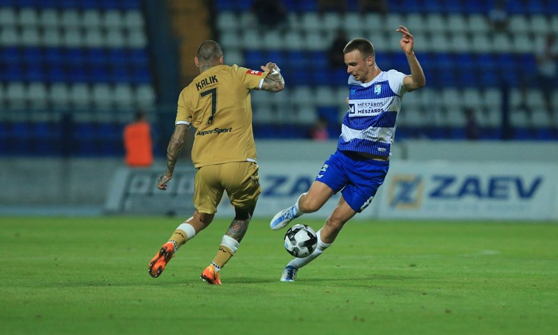 Sve što derbi treba biti: Osijek u pravoj drami nadvisio Hajduk i maknuo se s dna!