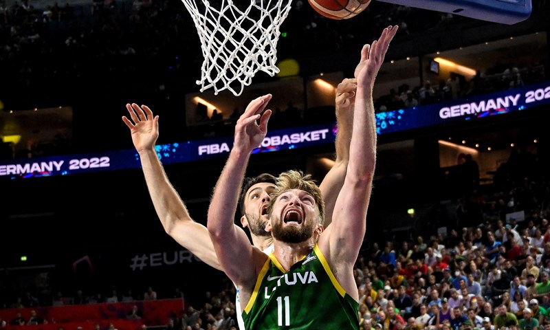 Sjajan dvoboj u Kölnu: Slovenija startala velikom pobjedom protiv Litve