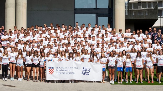 HVS u sklopu Europskog prvenstva organizirao i kamp za mlade snage