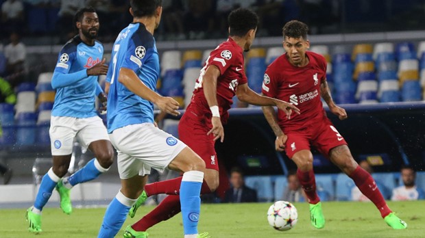 Liverpool teško stradao u Napulju, sjajno prvo poluvrijeme domaćina
