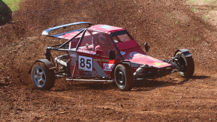 Autocross u Gambetićima: Nova uzbuđenja na zemljanoj stazi