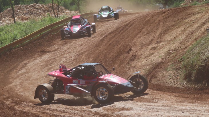 Dominacija Slovenaca u autocrossu u Gambetićima