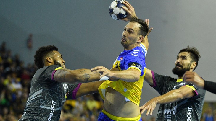 Krenuo Super Globe, Kielce teškom mukom do pobjede protiv prvaka Bahreina