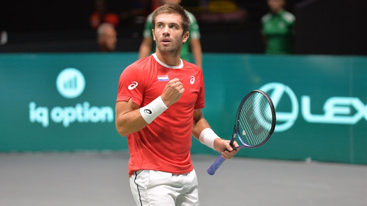 Ćorić uz komplikacije u drugom setu donio drugi bod, Hrvatska blizu Malage