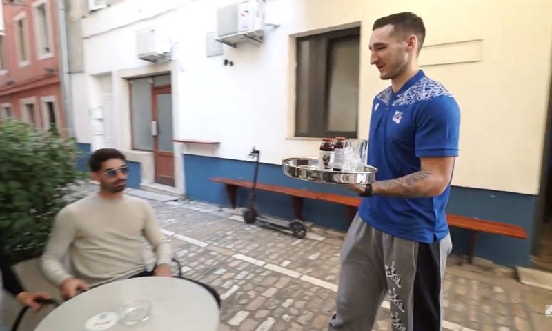 [FANATIK] Košarkaši Zadra postali konobar i trafikant, pretplate su u prodaji