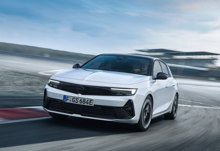 Predstavljene nova Opel Astra GSe i Astra Sports Tourer GSe