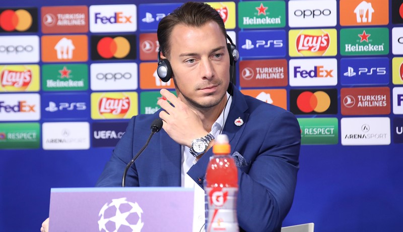 Tko je trener koji mijenja Howea u Newcastleu? Vodio je Salzburg protiv Dinama i sipao pohvale na račun Modrih