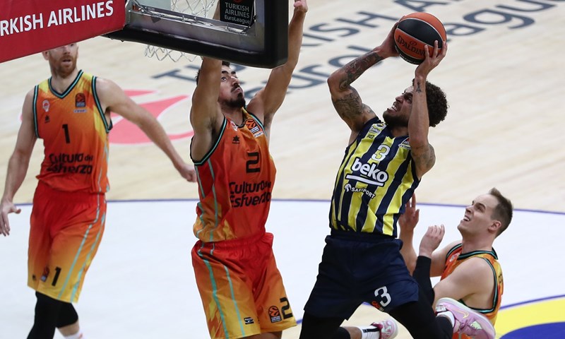 Barcelona bez pobjede u Kaunasu, Fenerbahče ostao stopostotan