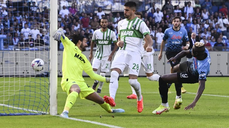 Niti Sassuolo nije imao rješenje za Napoli, hat-trick Osimhena u visokoj pobjedi