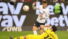 Soldin Köln remizirao kod Schalkea, Borussia Dortmund slavila u Leverkusenu