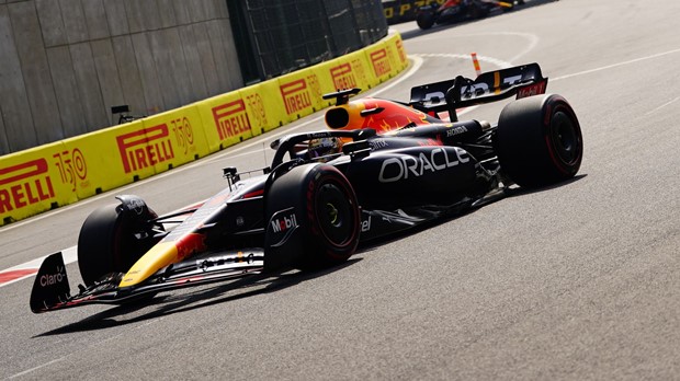 Verstappen najbrži na drugom treningu, Sainz se zabio u zaštitnu ogradu