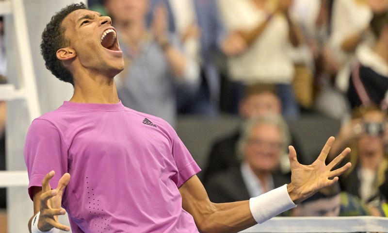 Auger-Aliassime treći tjedan zaredom osvaja titulu na ATP Touru