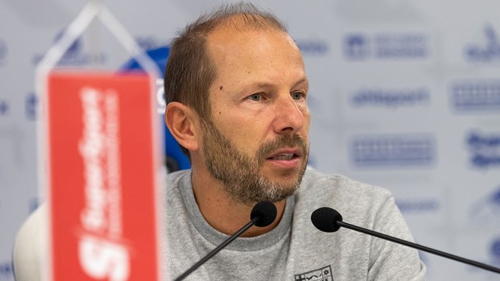 Poms: 'Želimo momčad dovesti do najviše razine, a onda se protiv svakoga možemo boriti za pobjedu'