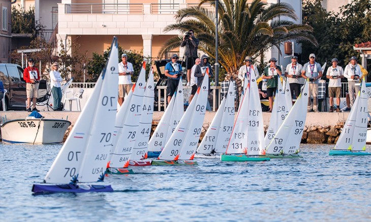 Velika gužva na vrhu uoči finalnog dana SP-a klase IOM