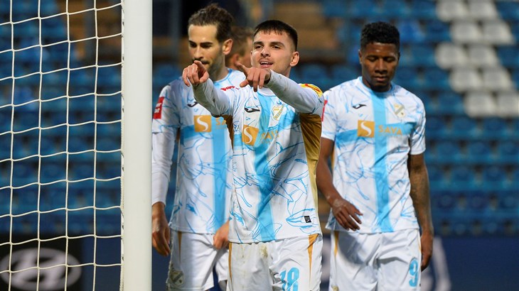 Riječani s Jakirovićem u kratkom roku do četvrtog mjesta, Varaždin pao na Rujevici