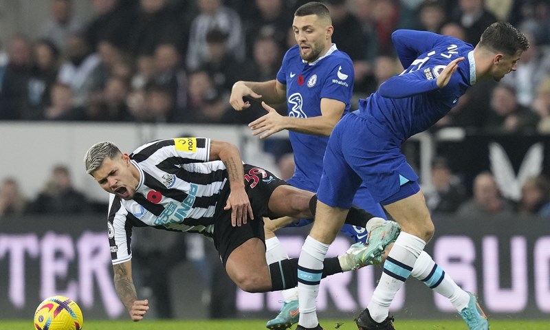 Chelsea u slobodnom padu, Newcastle se diže, Arsenal pobjegao na plus pet