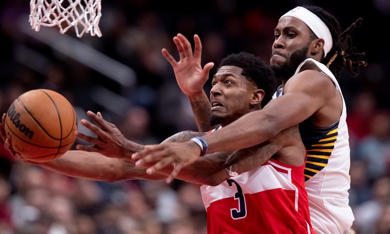 Veliki trade: Bookeru i Durantu u Sunsima se pridružuje Bradley Beal