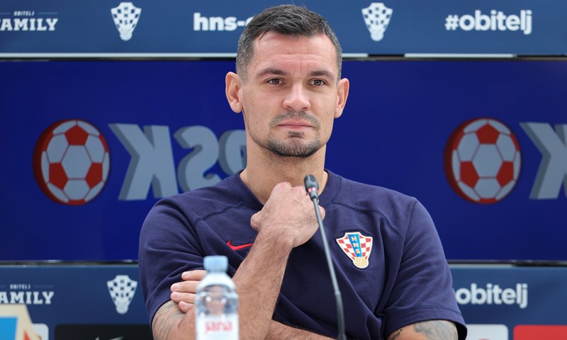Lovren: 'Savršena pozicija za izbornika, ima pet kvalitetnih stopera i svaki može igrati'