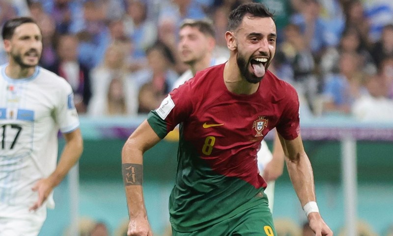 Raspoloženi Bruno Fernandes odveo Portugal u nokaut fazu