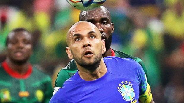 Dani Alves nakon poraza od Kameruna: 'Ovo nam je upozorenje, nema slabih suparnika'