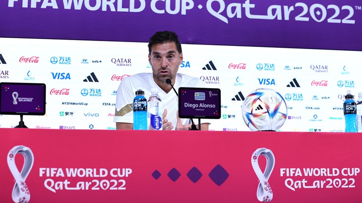 Diego Alonso na izlaznim vratima, Bielsa favorit za klupu Urugvaja
