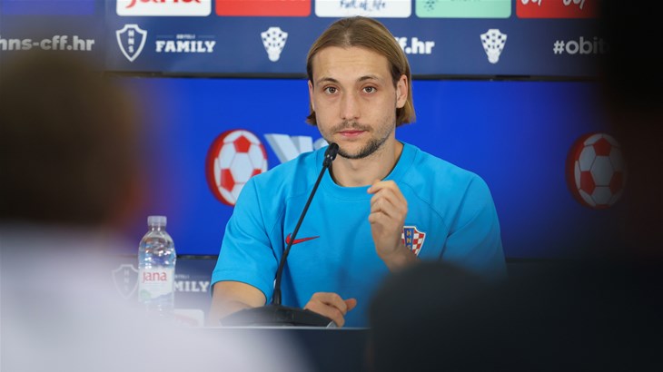 Majer mijenjao iscrpljenog Sosu na konferenciji za medije: 'Nema više kalkulacija, jedan poraz i gotov si'