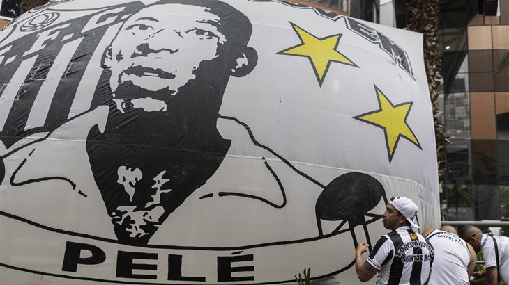 Santos planira umiroviti Peleovu "desetku"