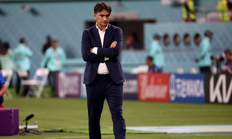 Dalić poklonio medalju Ćiri: 'Šefe ovo je za vas, mogu uzeti pet medalja, ali vi ste trener svih trenera'