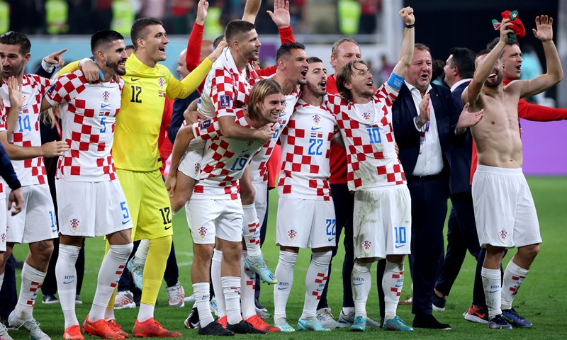 Hrvatska bronca kroz društvene mreže, klubovi čestitali svojim reprezentativcima