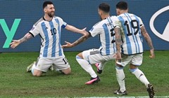 Poklon kakav se pamti: Messi cijeloj reprezentaciji darovao zlatne mobitele