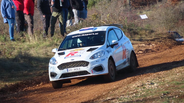 U Karojbi zaključena automobilistička sezona trijumfom Martina i Dore Ravenščak