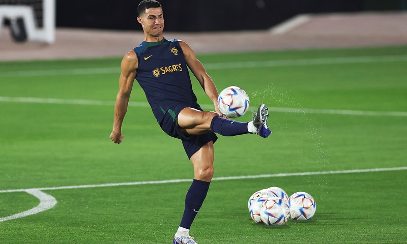 Najveći ugovor u povijesti: Cristiano Ronaldo potpisao za Al Nassr