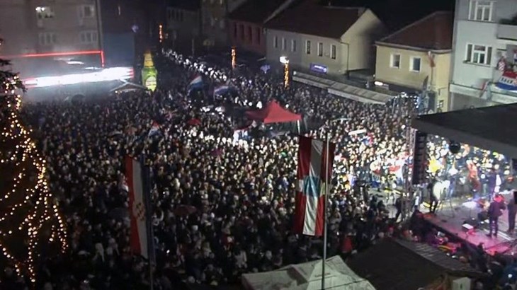 Izborniku Zlatku Daliću priređen veliki doček u rodnom Livnu