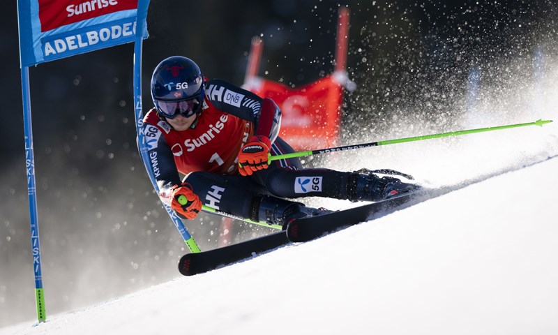 Marco Odermatt proslavio novu uvjerljivu pobjedu, Zubčić deseti u Adelbodenu