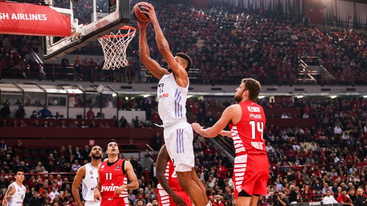 Efes iznenađujuće izgubio od Bayerna, Hezonjin Real poražen od Olympiakosa