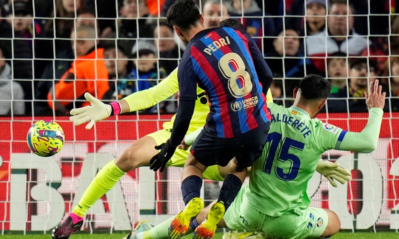 Barcelona i Real Madrid bez krivog koraka, Villarreal se izvukao, u Gironi bijesni na suđenje