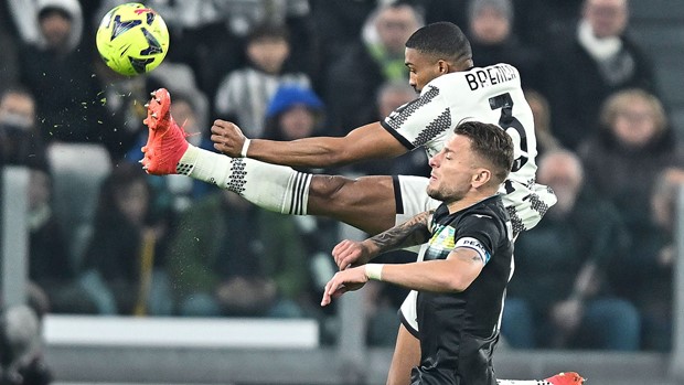 VAR spasio Juventusu pobjedu, Brekalo ostao na klupi