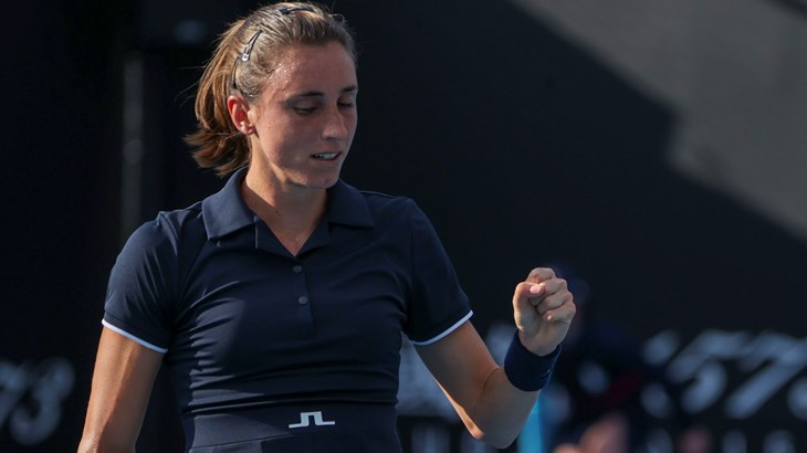 Petra Martić preokretom do trećeg kola Wimbledona i meča protiv Ige Swiatek