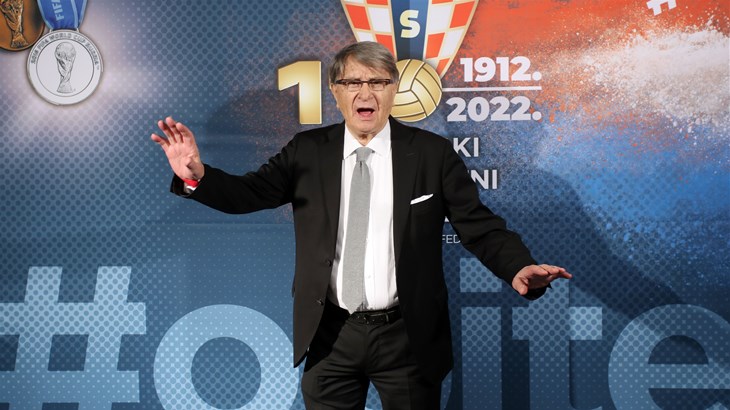Džeko: 'Treneru moj, počivajte u miru. Voljet ću vas zauvijek'
