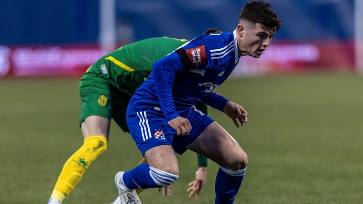 Dinamo se ponovno mučio u Puli i morao se zadovoljiti samo bodom