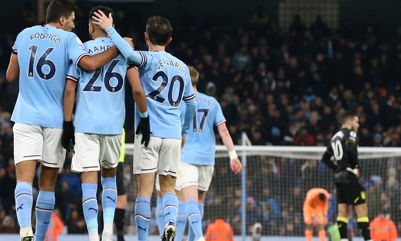 Manchester City odličnim prvim poluvremenom odlučio pobjednika