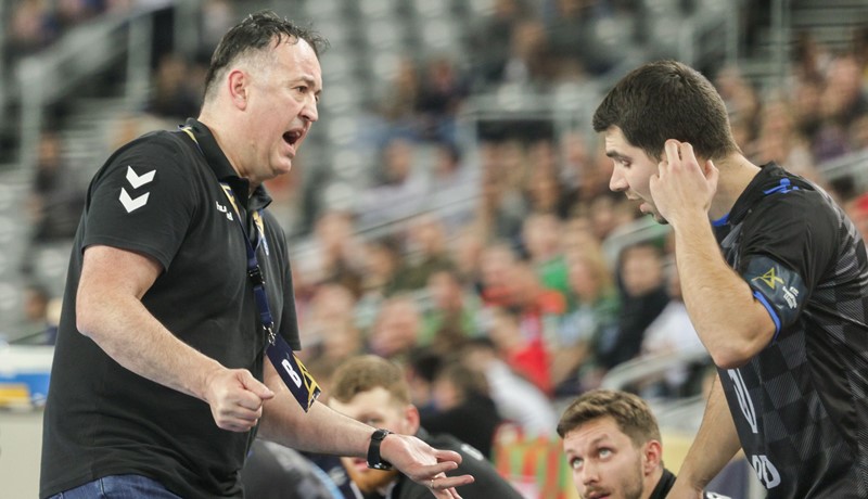 Slavku Goluži pozlilo usred utakmice, odvezla ga hitna, stanje je stabilno