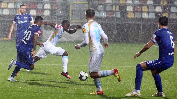 Rijeka zaustavljena na Rujevici, ponovno koban Slaven Belupo