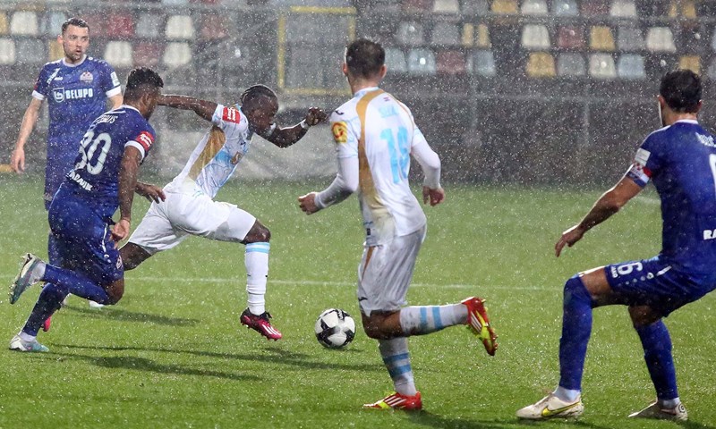 Rijeka zaustavljena na Rujevici, ponovno koban Slaven Belupo